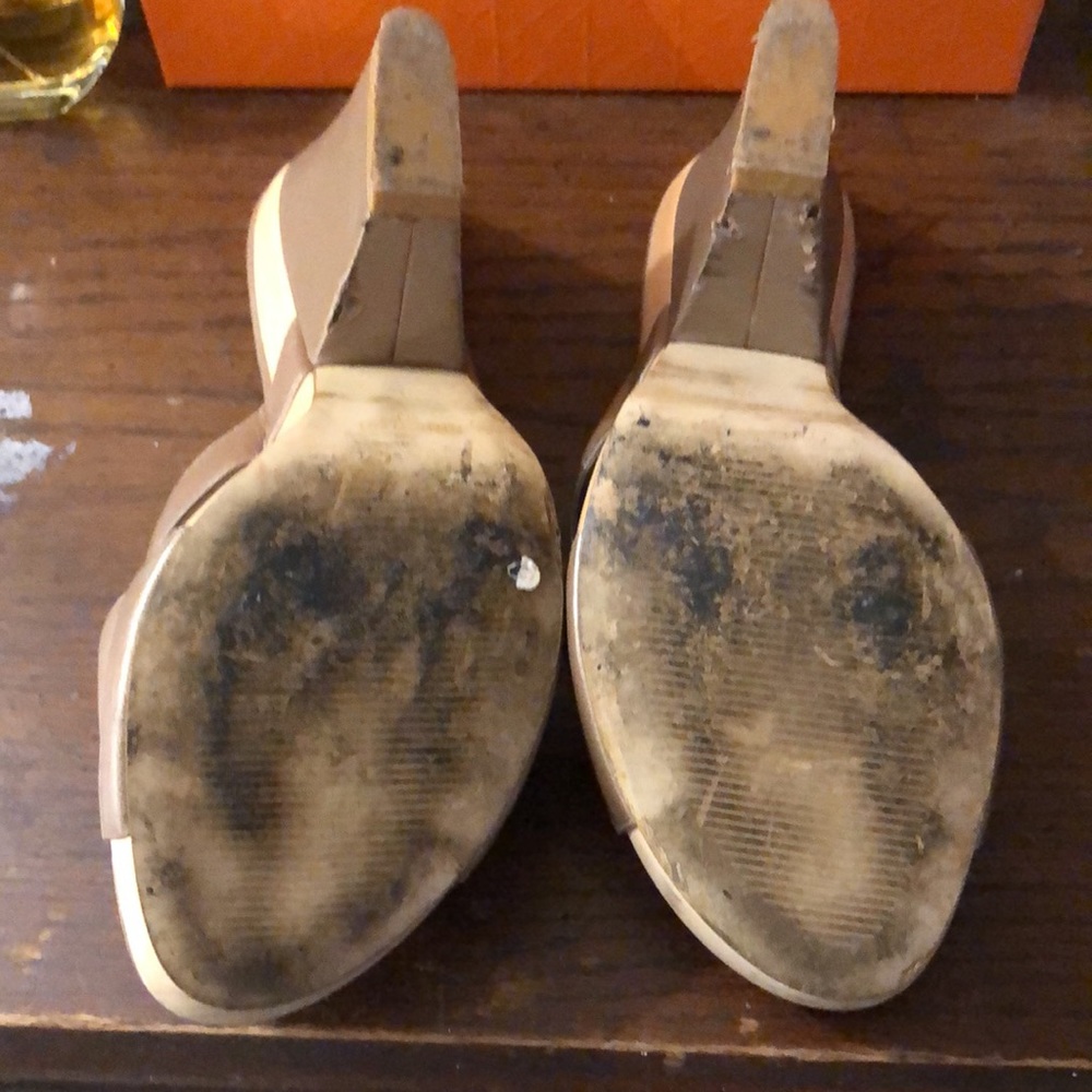 Sandals - Picture 4 of 6